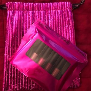 MAC Holiday 2018-Shiny Pretty Things Mini Lipgloss